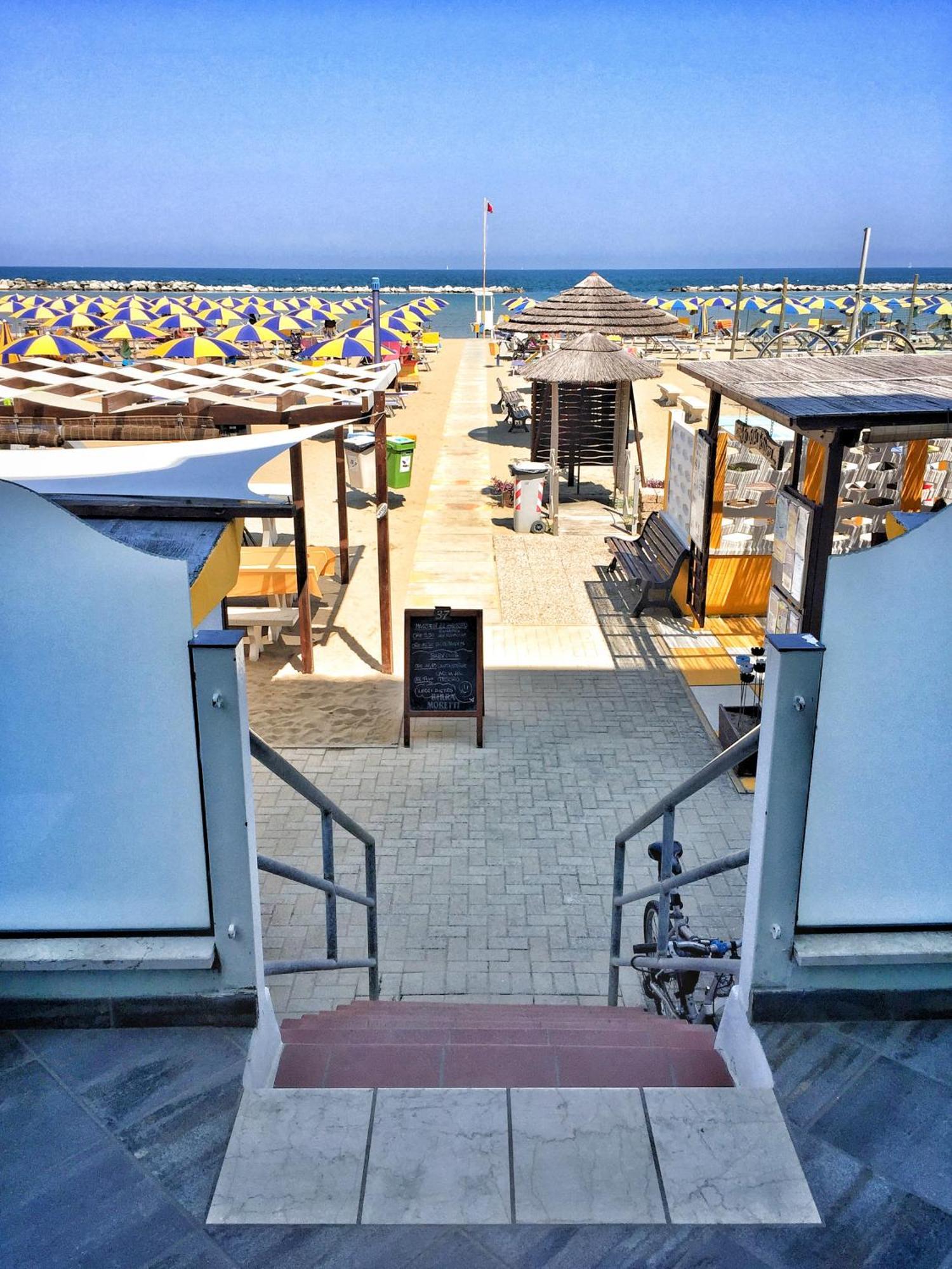 Hotel Acquamarina Viserba Rimini Buitenkant foto